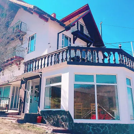 Montana Jobes Guest house Bran (Brasov)
