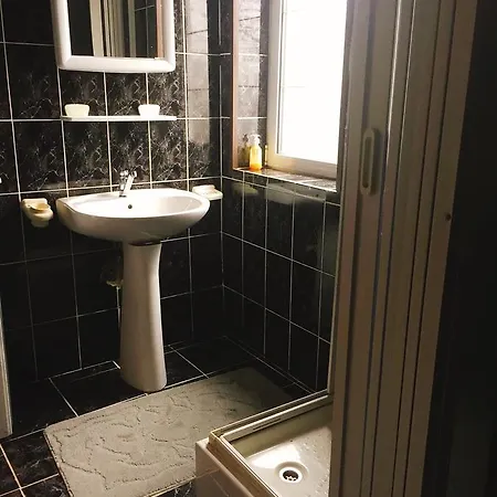 Montana Jobes Guest house